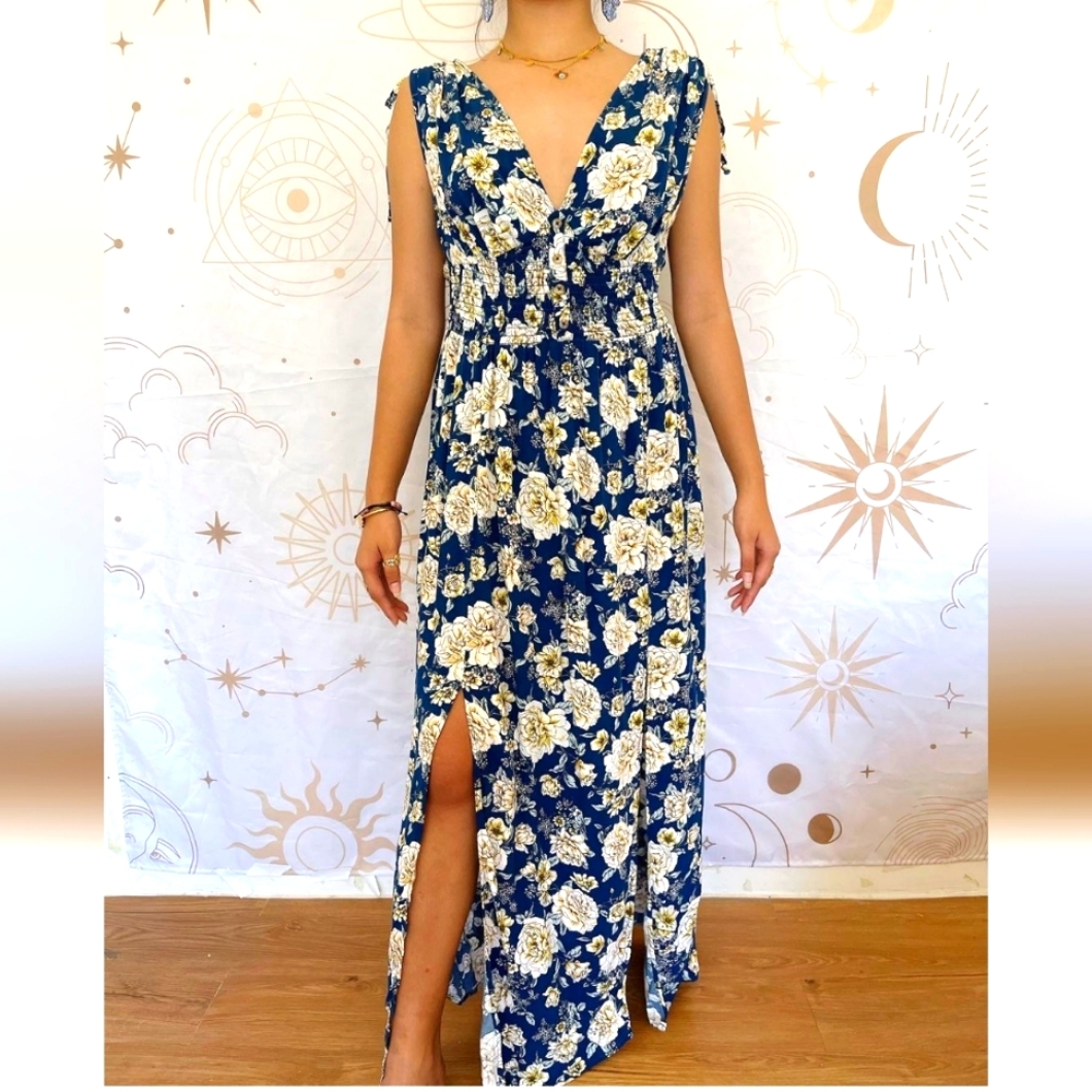 Floral Double V-neck Front Slits Maxi size M